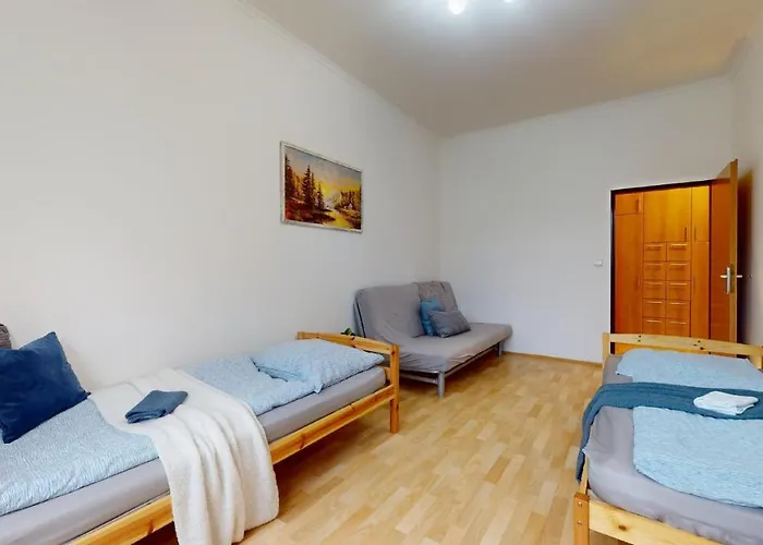 דירה Topolova 909b מילוביצה